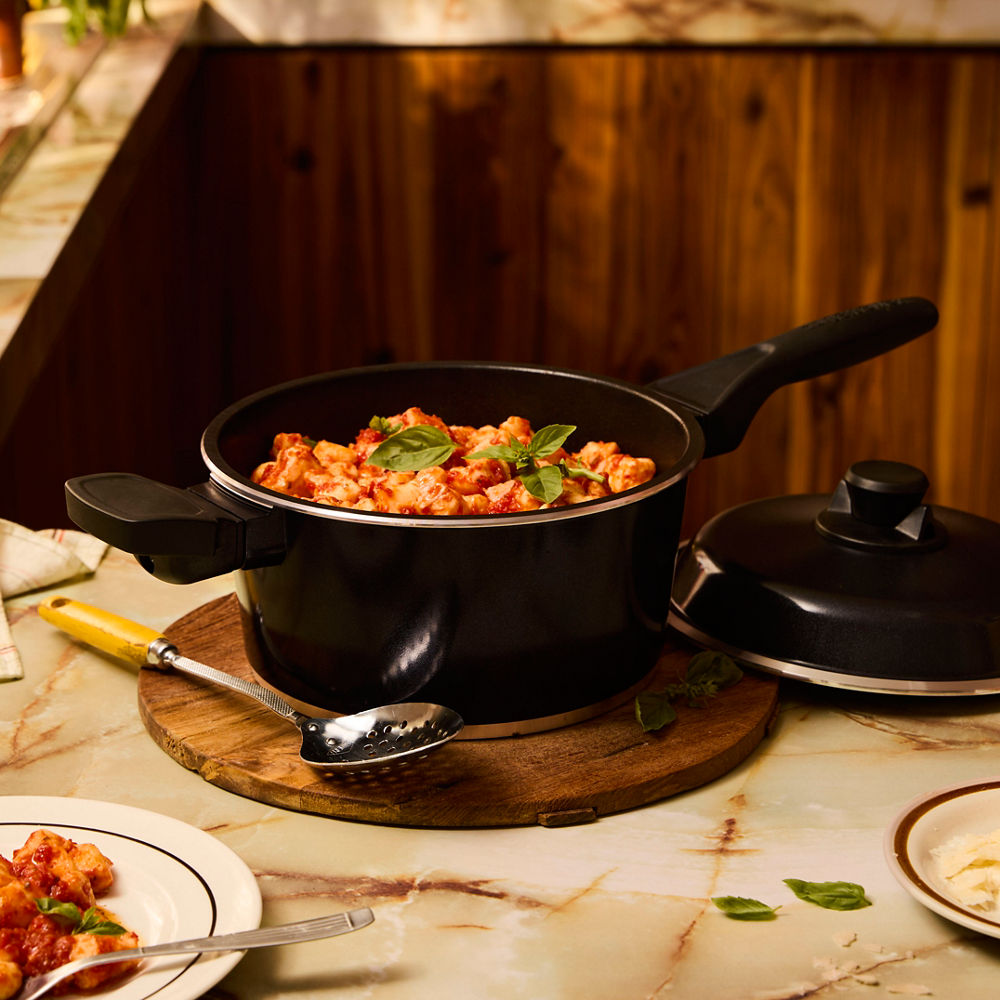 Bessemer Multi Saucepan 24cm Black