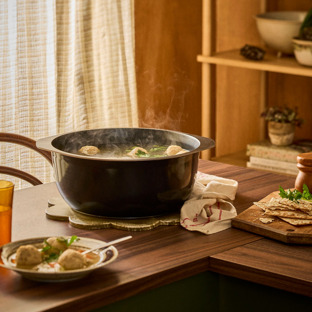 Bessemer Non Stick Casserole 32cm Black