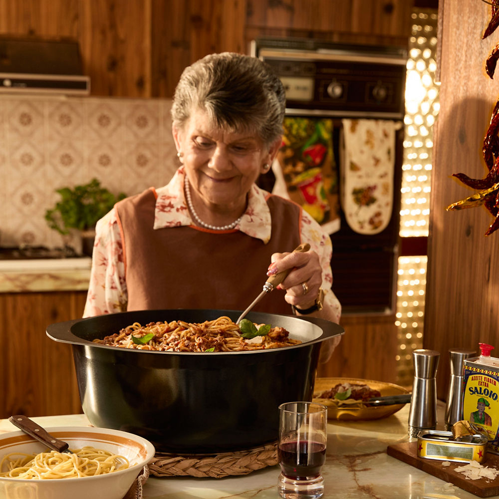 Bessemer Non Stick Casserole 37cm Black