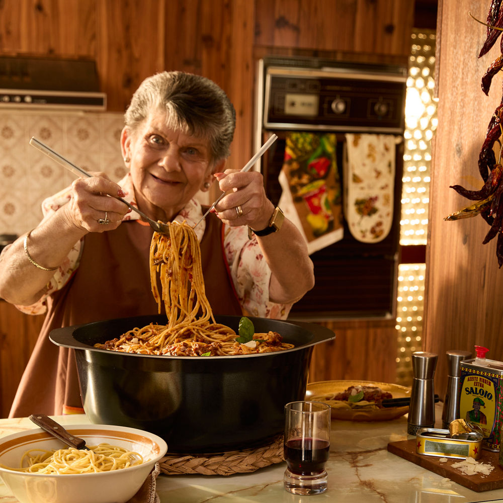 Bessemer Non Stick Casserole 37cm Black