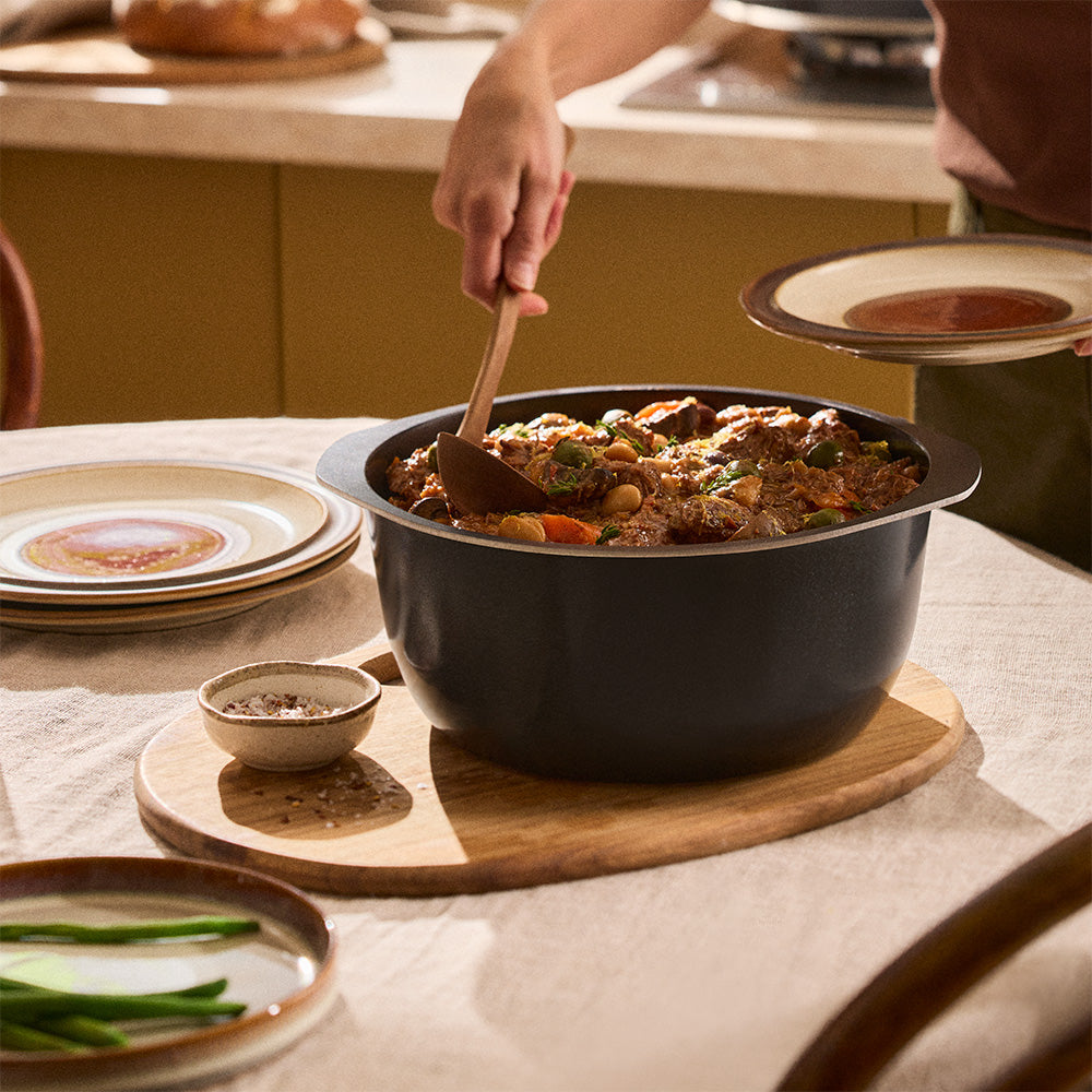 Bessemer Non Stick Casserole 28cm