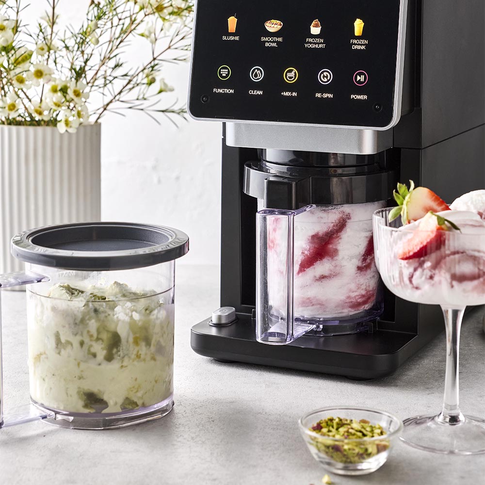 Baccarat The Whip Ice Cream & Frozen Yoghurt Machine Black