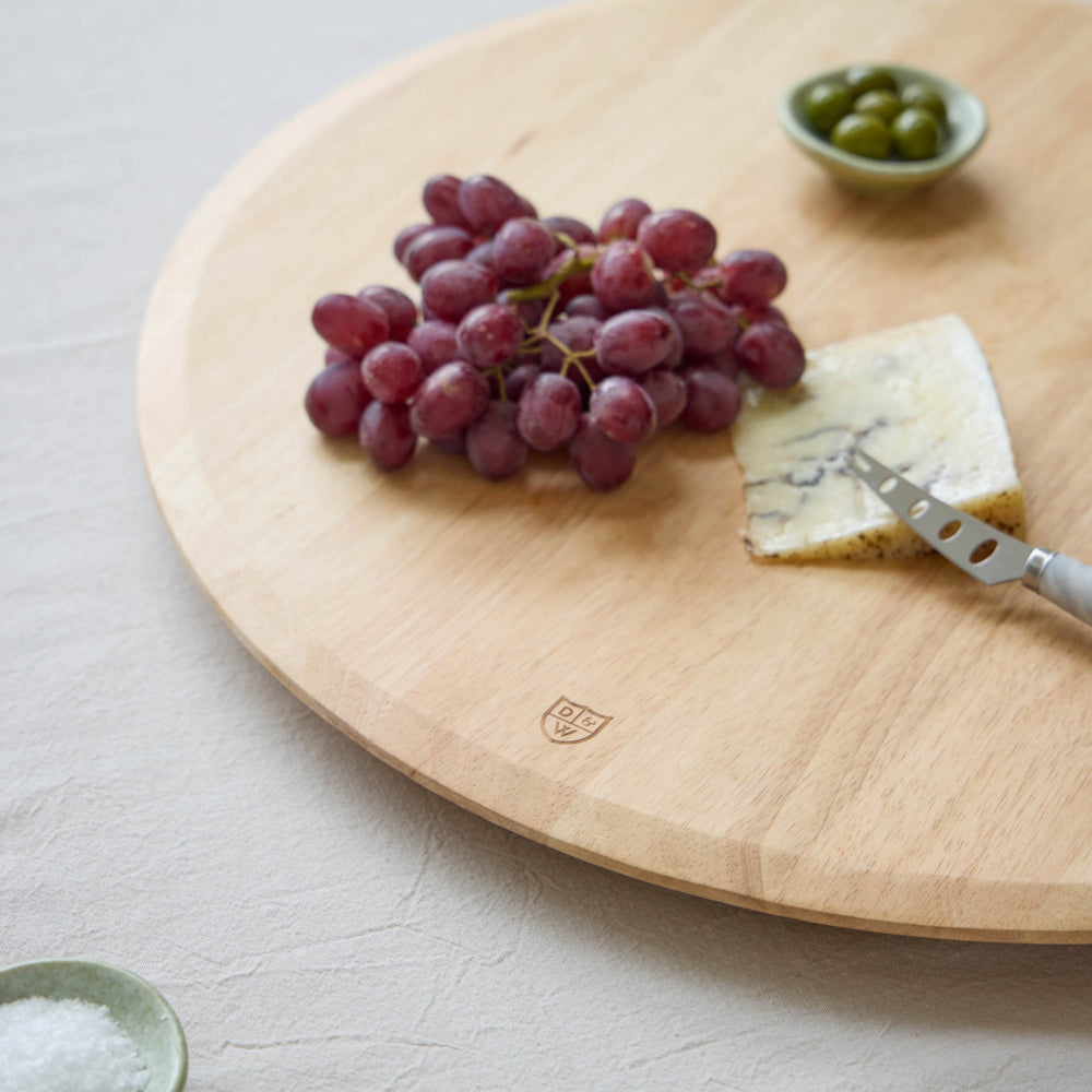 Davis & Waddell Harvest Raised Round Grazing Board 60cm