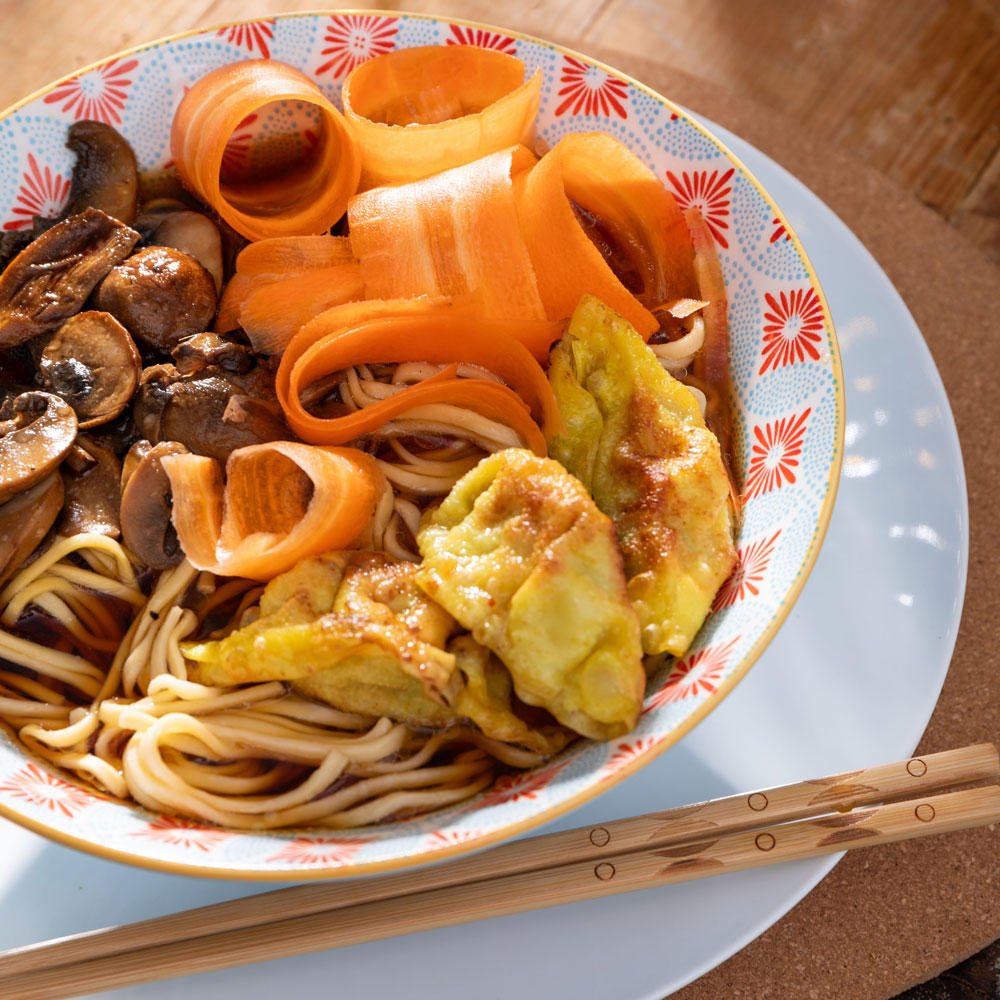 Mikasa Glazed Stoneware Ramen Bowl