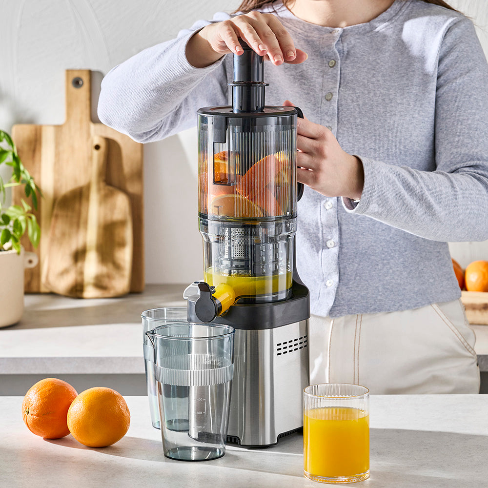 Baccarat The Healthy Squeeze Slow Press Juicer